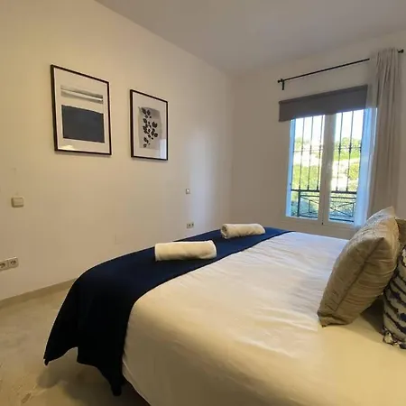 别墅 Large Modern Villa With Private Swimming Pool